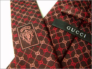 GUCCI�@�O�b�`�@�l�N�^�C�@A00298�@���C�����b�h�n
